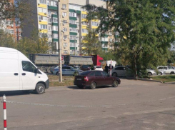 В Ростове обнаружили труп мужчины в припаркованной машине