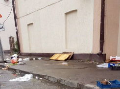 С колхозным рынком сравнили улицу Фрунзе после выходных ростовчане
