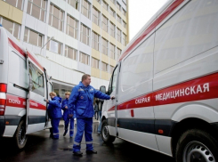 Под Ростовом женщина-водитель пострадала в ДТП, которое сама и спровоцировала