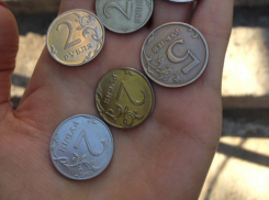 Водитель маршрута №79 повысил проезд в своем салоне до 27 рублей