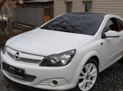 Новую иномарку друга разобрал и продал по частям мужчина в Ростове