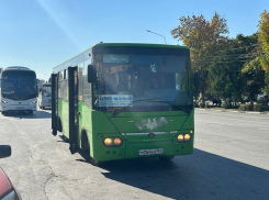 В Новочеркасске проезд в автобусе стал дороже на 5 рублей, чем в Ростове
