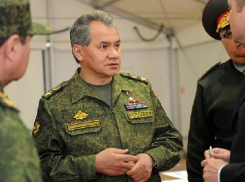 Развлекать Интернетом солдат в Ростовской области приказал министр обороны России