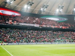 Болельщики «Спартака» на матче чемпионата России «подставили плечо» ростовским фанатам