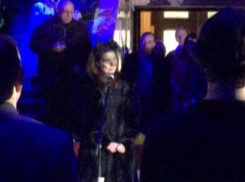 Вдова Олега Попова у гроба клоуна в Ростове призналась в любви к нему