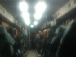 Песчаная «буря» в автобусе Батайск - Ростов «превратила» пассажиров в пешеходов