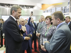 В Ростове опасаются прихода Александра Ткачева на должность полпреда президента в ЮФО