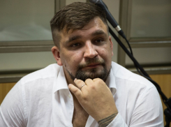 Подписчики раскритиковали Басту за стихи о власти