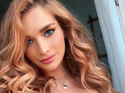 Татьяна Котова провела вечер с Эросом Рамазотти на Мальдивах