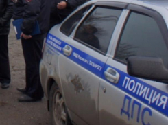 В ДТП с фурой в Ростовской области пострадали два водителя «легковушек»