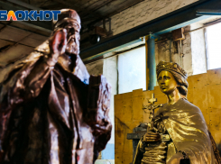 Жар словно в аду: рассказываем, как ростовские мастера создают из расплавленной бронзы трехметровые произведения искусства