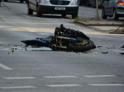 В Ростовской области на трассе погиб молодой мотоциклист