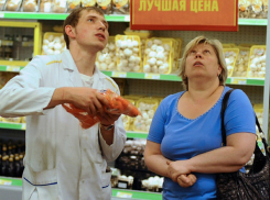 Сокрушительным обвалом цен на основные продукты «порадовали» магазины жителей Ростова