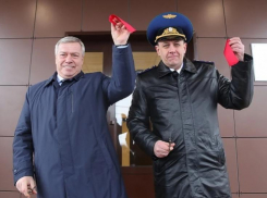 Уставшая от бездействий донских властей прокуратура трижды за 10 дней указала Голубеву на косяки его подчиненных