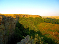 «Ростовские горы»: почему жители региона так любят Зайцевские скалы