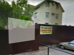 Видео дома, в котором проживает в Ростове Виктор Янукович, показало украинское ТВ