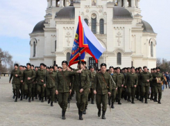 Ростовские власти собирают казачий батальон для службы на Украине