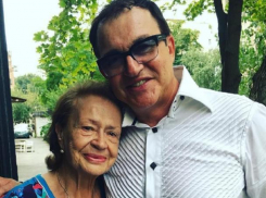 У Дмитрия Диброва перед его юбилеем умерла мама