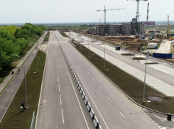 В Ростове до конца 2023 года завершат пять проектов реконструкции и строительства дорог