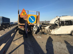 Все пострадавшие в ДТП под Шахтами находятся в тяжелом состоянии 