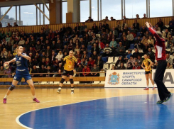 Ростовские гандболистки все  же вышли в «Финал четырех»  Кубка России, несмотря на проигрыш Тольятти 