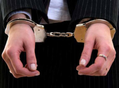 Хитрая мошенница присвоила деньги доверчивой знакомой в Ростовской области