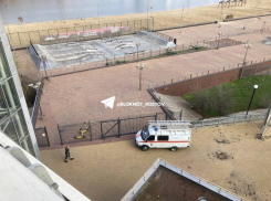 В Ростове мужчина погиб после падения с Ворошиловского моста