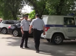 Честные гаишники беспристрастно оштрафовали своего коллегу в Ростове