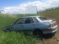 Опрокидывание собственного авто пьяный водитель отметил на месте ДТП в Ростовской области