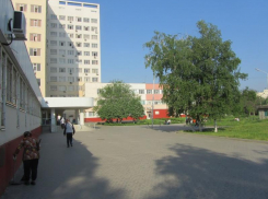 В Ростове врачи БСМП спасли мужчину, которого ранили ножом в сердце