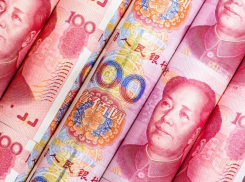 В Ростове-на-Дону более 60% опрошенных хранят деньги в юанях