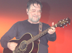 Главные хиты ДДТ и «Океана Эльзы» потрясли ростовчан на рок-фестивале и попали на видео