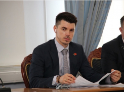 «Вам никто ничего не должен»: депутат «единоросс» из Ростова рассказал, зачем ему политика