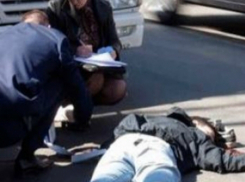 Свадебный автомобиль сбил «внезапного» пешехода в Ростовской области