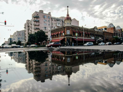 Во время ливня в Ростове 9 июня за час выпала месячная норма осадков