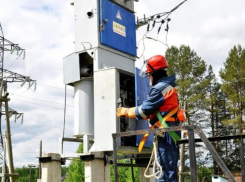 В Ростове на предприятии открыты вакансии электрослесаря и дежурного электромонтера