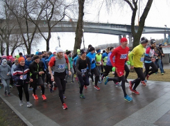 Впервые на набережной Ростова состоялся массовый «Офицерский марафон»