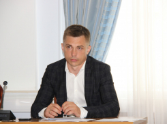 Прогнал стритрейсеров и посадил деревья депутат гордумы Ростова Павел Крупнов