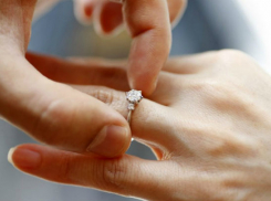 Женщина пострадала в своей квартире в Ростовской области от «разогретого» мужчины