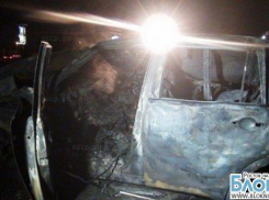 В Волгодонске на автостоянке сгорели три иномарки 