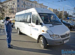 Администрацию Ростова обязали проводить конкурс перевозчиков на новые маршруты