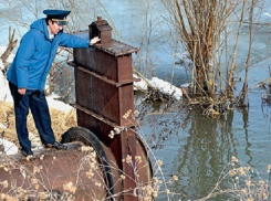 Судоходные шлюзы, насосные станции и другие опасные ГТС взяли под контроль муниципалитеты Ростовской области