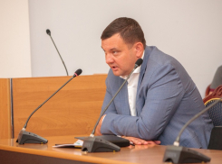 Директор департамента транспорта Ростова сообщил, что зерновозы массово нарушают запреты на въезд в город