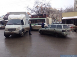 В Ростове на Северном из-за ДТП образовалась пробка