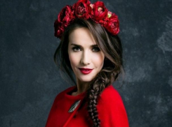 Ростовская аптека позвала на новогодний корпоратив Наталью Орейро