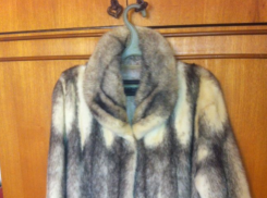 В Ростовской области мужчина украл и попытался продать норковую шубу 