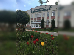 В Ростове-на-Дону планируют снести гараж и станцию на территории Горбольницы № 7 