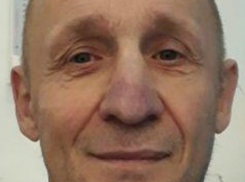 Приехавшего из далеких краев мужчину с отклонениями нашли в Ростове