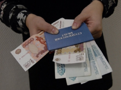 Сотрудница ростовского колледжа попалась на взятке от студента