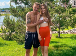 Дмитрий Тарасов рассказал о сексе с ростовчанкой Анастасией Костенко